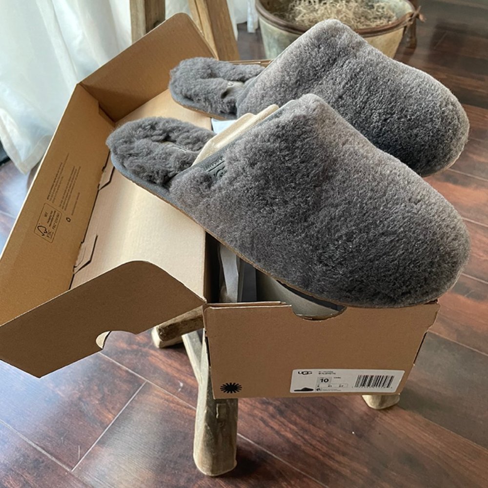 NIB Ugg Women's Fluffette Slipper Charcoal sz 10